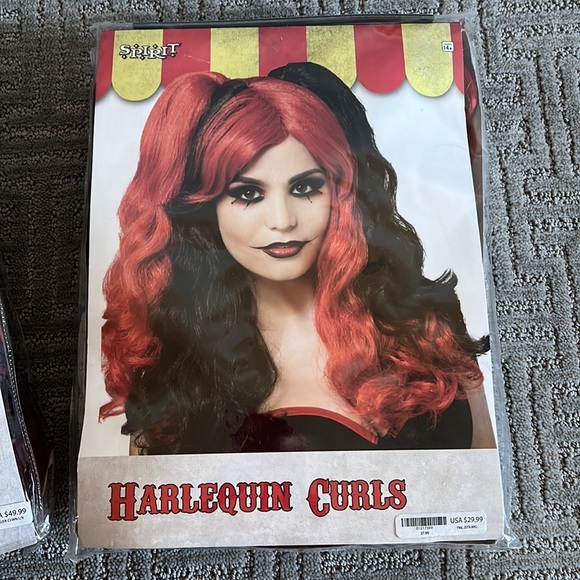 Spirit Halloween Killer Clown Harlequin Curls Wig and costume with machete - Picture 6 of 7